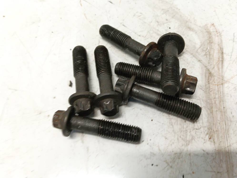 Chrysler Voyager Grand 2006 Śruba koła zamachowego