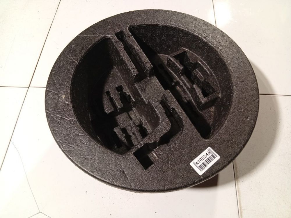 6477105040 Toyota Avensis 2006 Tool kit