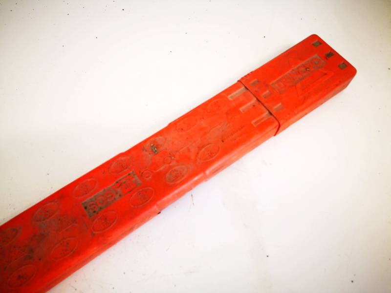 8D9860251A Volkswagen Bora 2001 Ispejamasis trikampis (avarinio zenklas) - Thumbnail 2