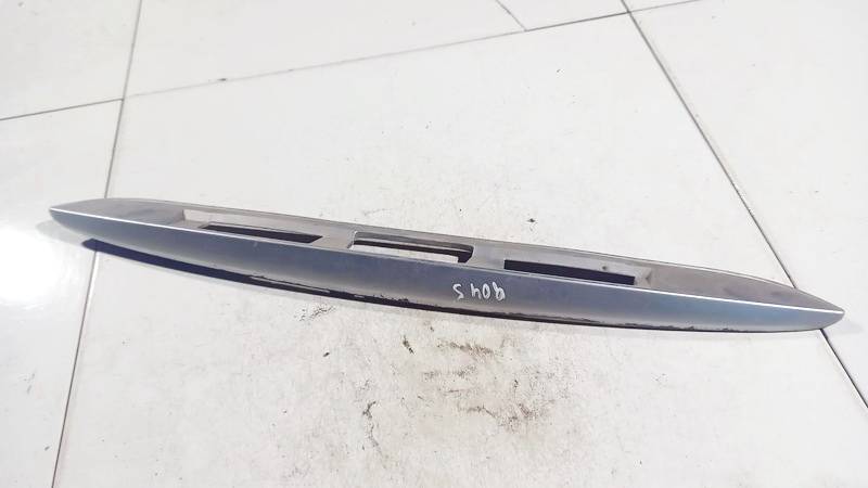 MN129551 Suzuki SX4 2008 Door handle tailgate boot trim strip cover - REAR