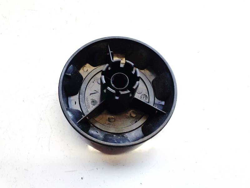 13211017 Opel Corsa 2011 Wykończenie wnętrza (plastikowe elementy) - Thumbnail 3