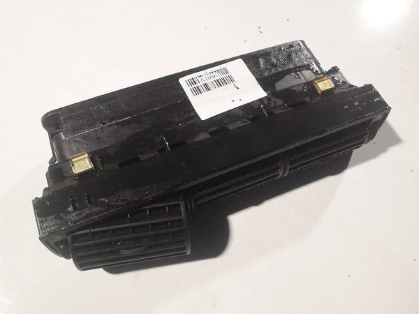 4A1820951B Audi 100 1994 Rejilla Aireadora -
Moldura protectora de la rejilla de ventilación lateral del panel