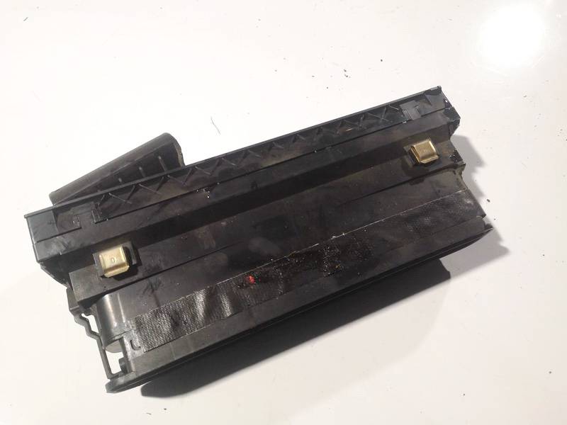 4A1820951B Audi 100 1994 Dash Vent (Air Vent Grille) - Thumbnail 2