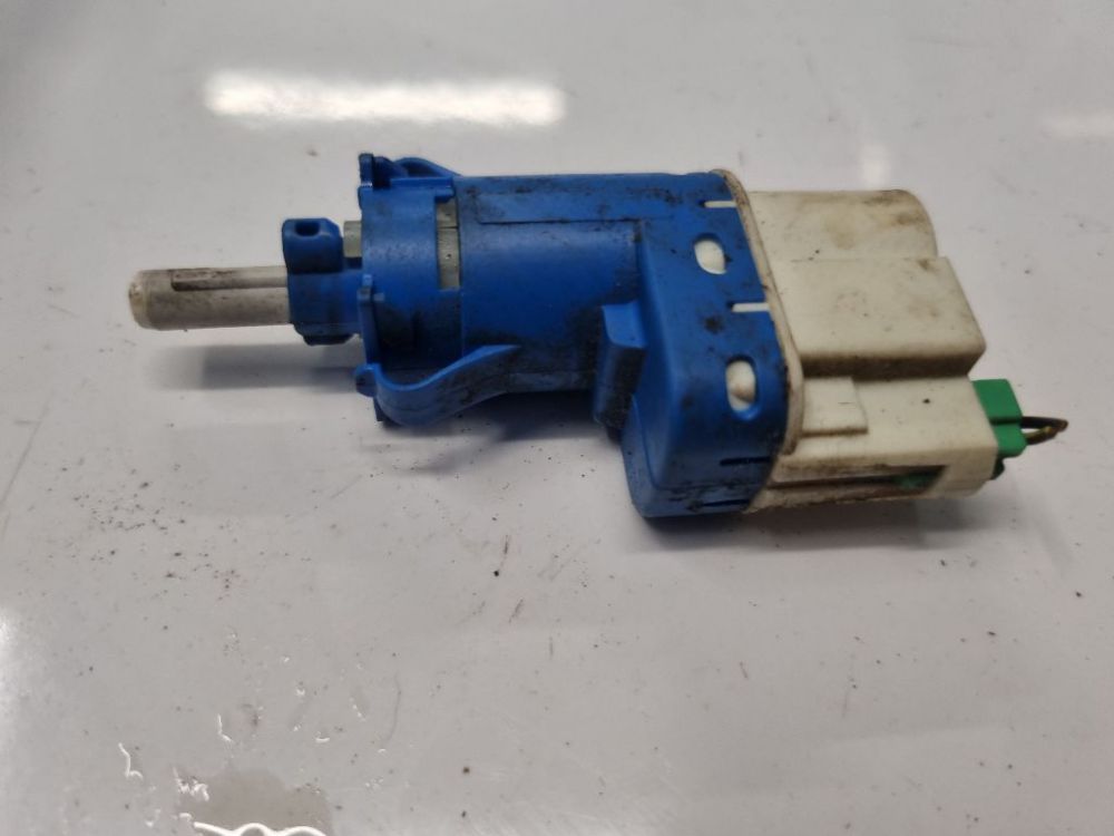 3M5T9C872AB Ford C-MAX 2007 Brake Light Switch (sensor) - Switch (Pedal Contact)