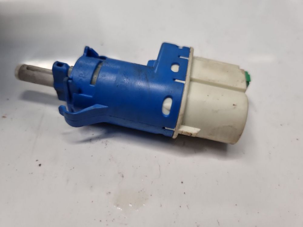 3M5T9C872AB Ford C-MAX 2007 Brake Light Switch (sensor) - Switch (Pedal Contact) - Thumbnail 3