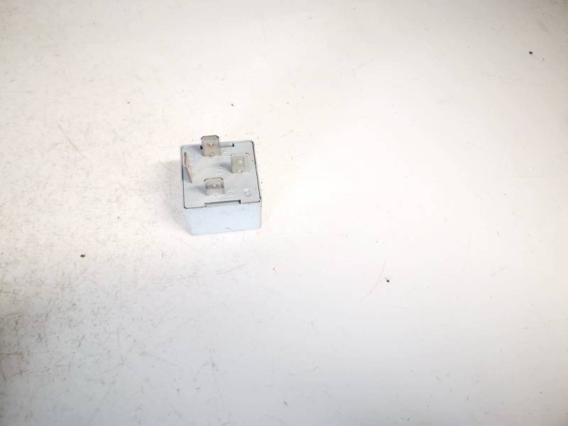 141951253B Volkswagen Touran 2003 RELÉ PARA AUTOMÓVIL - Thumbnail 2