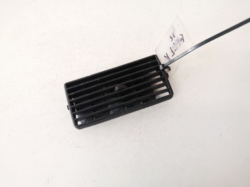 1J0819755B Volkswagen Golf 1999 Dash Vent (Air Vent Grille)