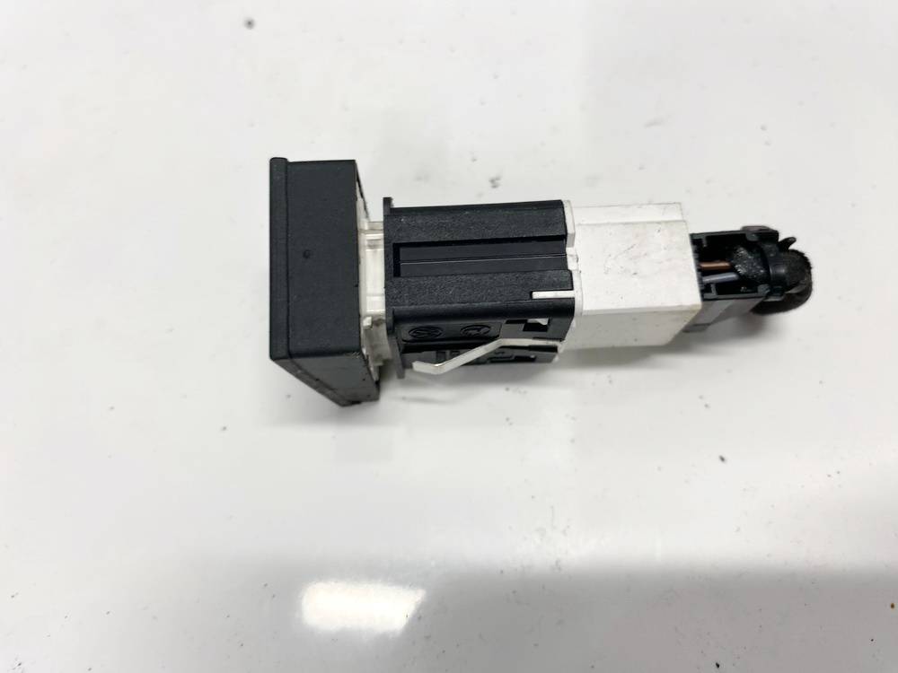 3C0927117C Volkswagen Passat 2007 ESP Switch Button - Thumbnail 2