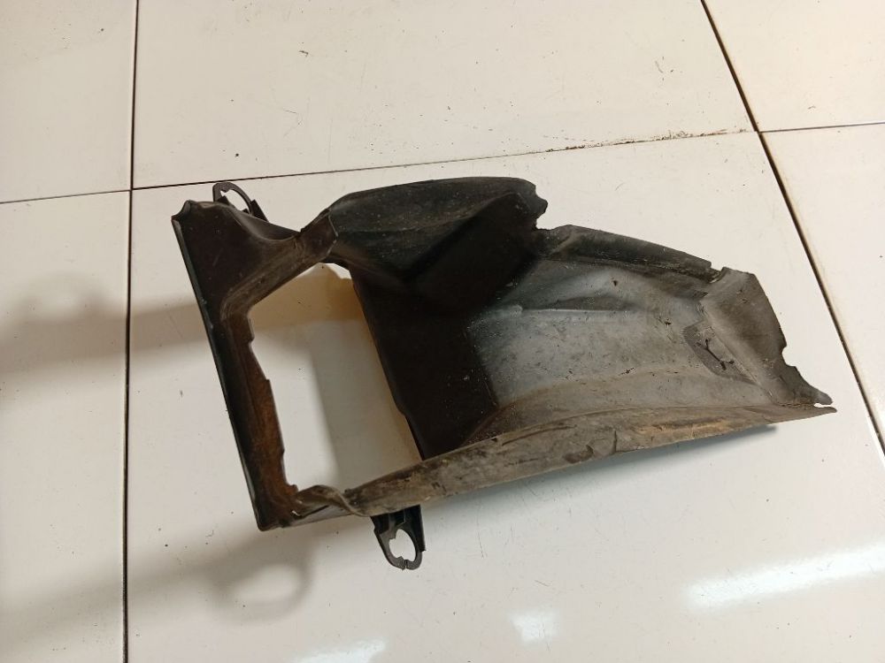 4F0145334 Audi A6 2005 Air Intake Panel