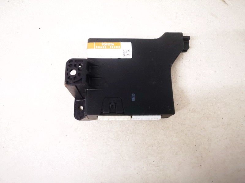 8865042200 Toyota RAV-4 2007 Other computers