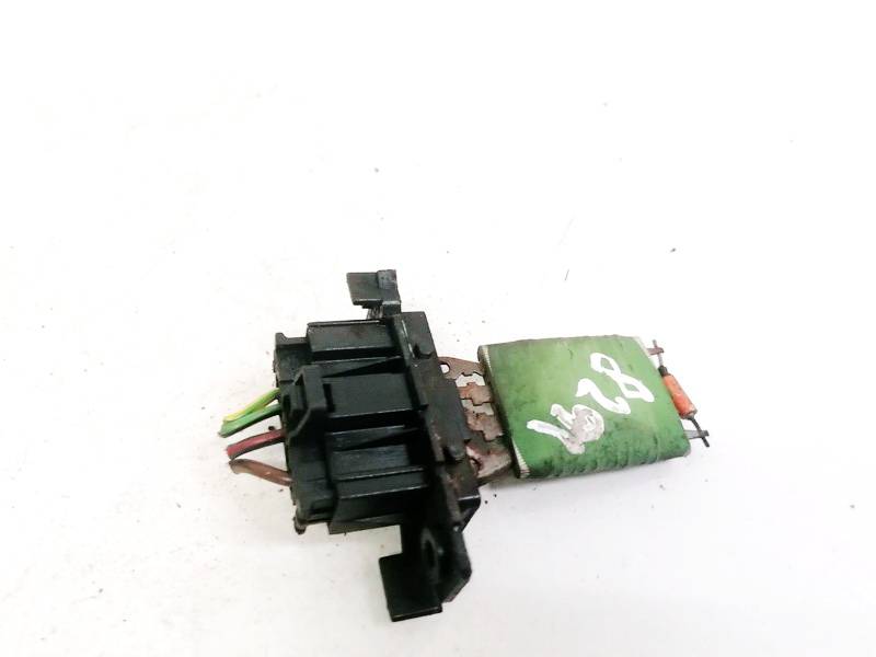 Opel Corsa 2007 Reostat nagrzewnicy (rezystor) (przekaźnik wentylatora)