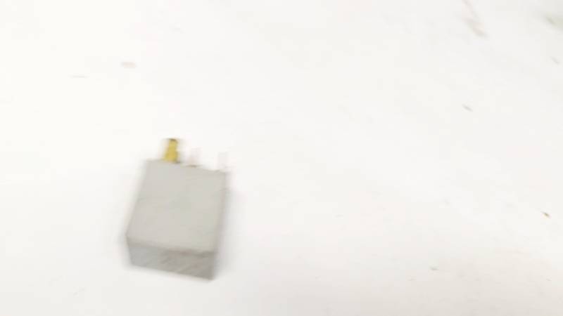 952252D000 Kia Ceed 2010 Przekaźnik - Thumbnail 2