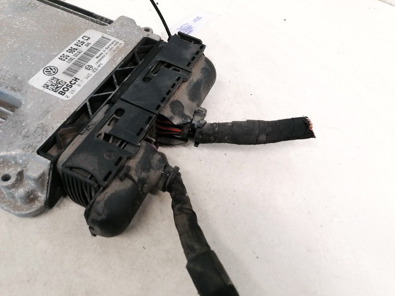 0281011945 Volkswagen Touran 2005 Variklio kompiuteris - Thumbnail 2