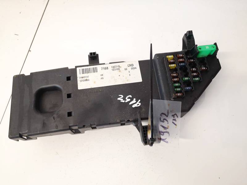 13120953AS Opel Signum 2003 Saugikliu deze - Thumbnail 3