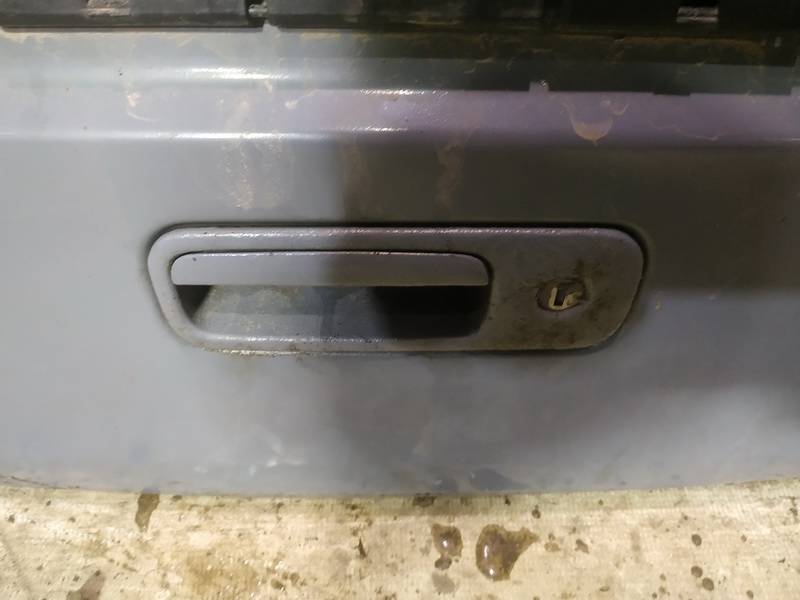 Volkswagen Caddy 2006 Tailgate Boot Opening Switch and Handle - REAR