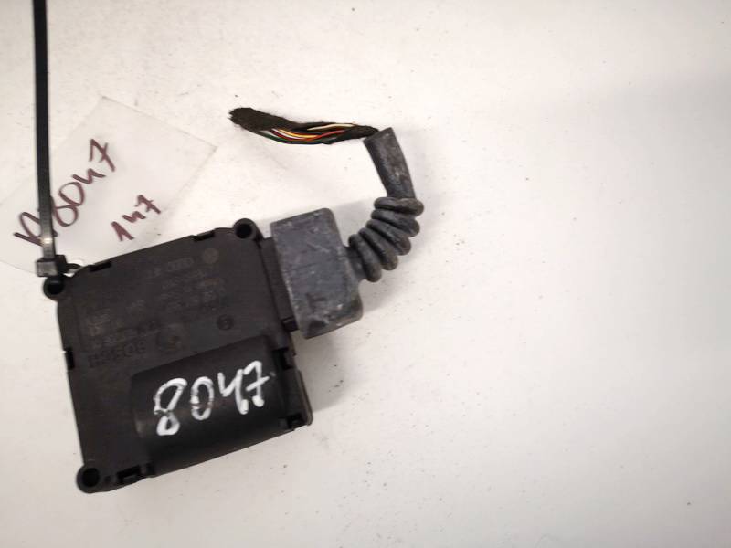 4F0820511A Audi A6 2006 Sildītāja vārsta motoriņš - Thumbnail 2