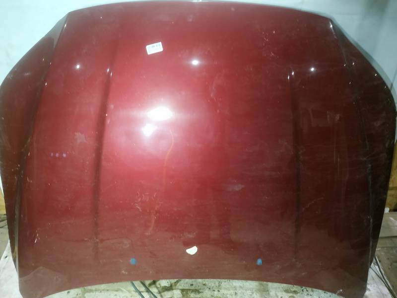 RAUDONAS Volvo XC 70 2008 capot