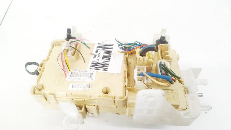 892210F010 Toyota Corolla Verso 2007 Fuse box - Thumbnail 2