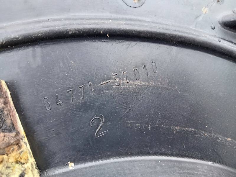 6477152010 Toyota Yaris 1999 Tool kit - Thumbnail 3