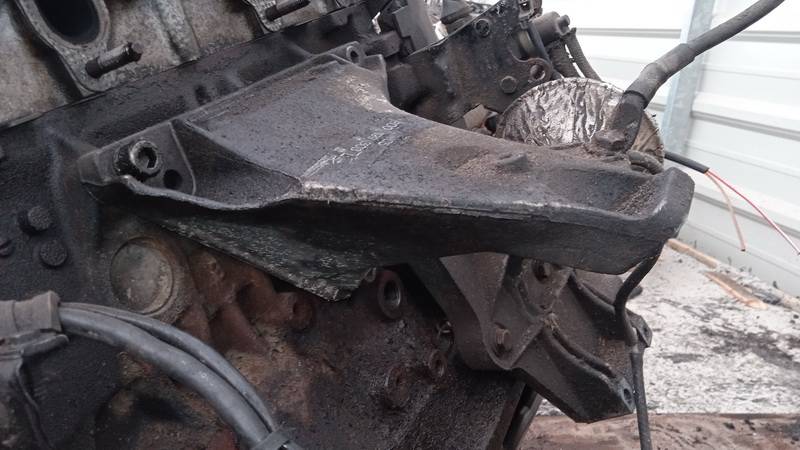 8D0199308L Audi A4 1998 Engine Mount Bracket and Gearbox Mount Bracket - Thumbnail 2