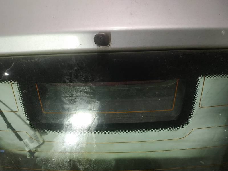 Nissan Almera Tino 2003 Emergency Third Brake Light (Third Brake Light)