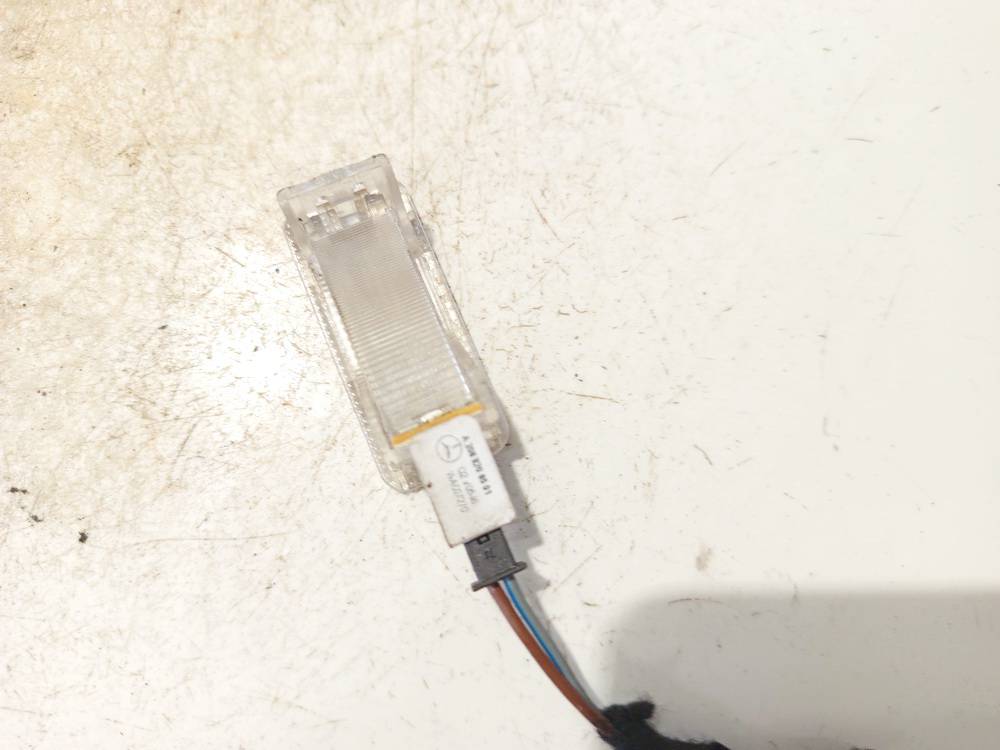 A2088206501 Mercedes-Benz CLS-CLASS 2006 Lampka wnętrza - Thumbnail 3