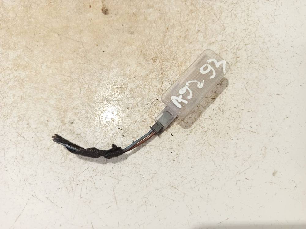 A2088206501 Mercedes-Benz CLS-CLASS 2006 Salona lukturiņš