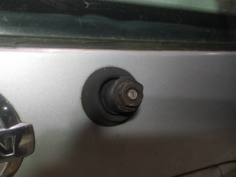 Nissan Almera Tino 2003 Wiper motor (Rear Screen Wiper Engine) - REAR - Thumbnail 2