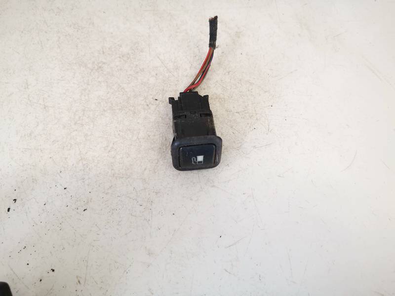 3B0959833A Volkswagen Passat 1998 Fuel Cap Switch (Gas Fuel Door Switch Button)