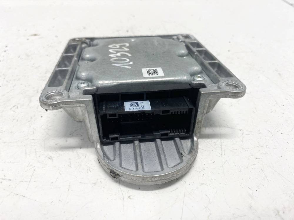 34526879833 BMW 3-Series 2016 CALCULATEUR AIRBAG - Thumbnail 3