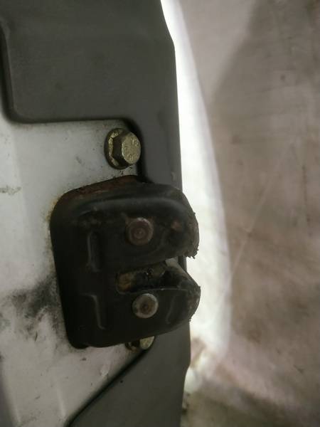 Nissan Almera Tino 2003 Trunk Lid Lock Latch - REAR - Thumbnail 2