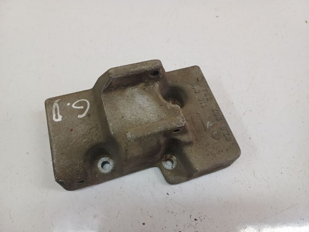 Audi A2 2000 Bumper mounts (BUMPER BRACKET) - REAR RIGHT