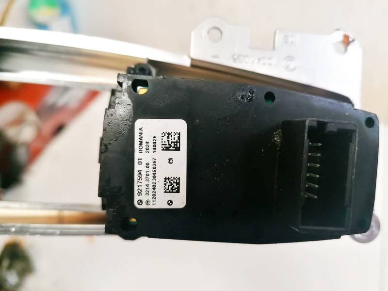 921759401 BMW 5-Series 2013 Electric hand brake switch - Thumbnail 3