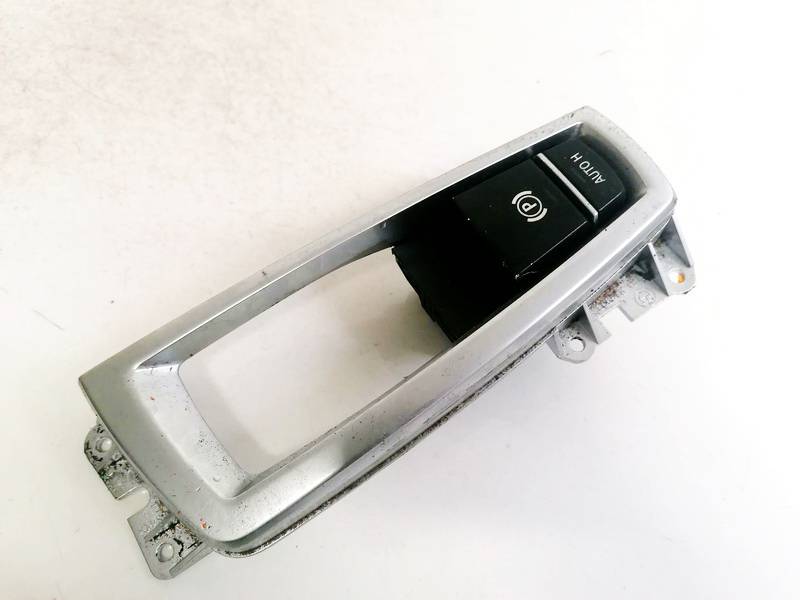 921759401 BMW 5-Series 2013 Кнопка фиксатора стояночного тормоза