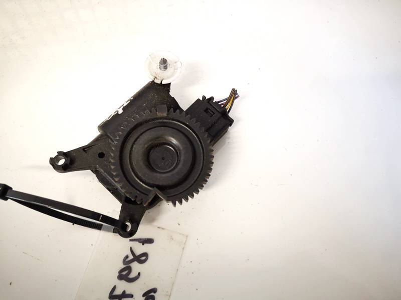 52406337 Opel Astra 2004 Peciuko sklendes varikliukas - Thumbnail 3