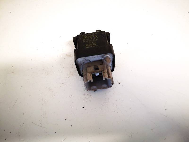 2861067010 Toyota Corolla Verso 2006 Glow plug relay