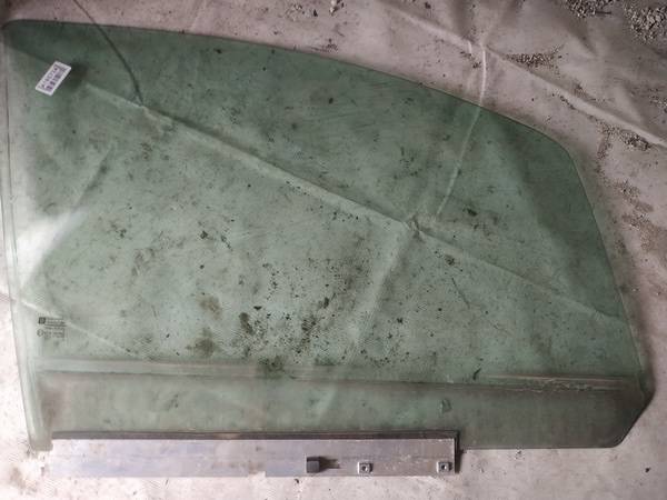 AS2 Opel Zafira 2006 Durvju stikls - PRIEKŠA PA LABI