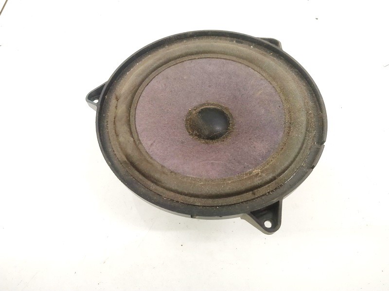 4B0035411 Audi A6 2001 Speaker (audio)