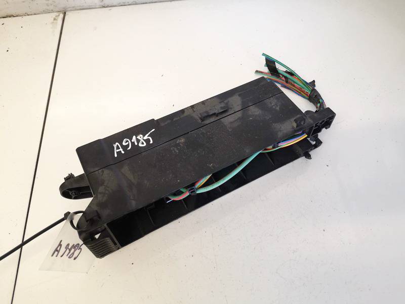 AV6T14K131AB Ford C-MAX 2012 Skrzynka bezpieczników