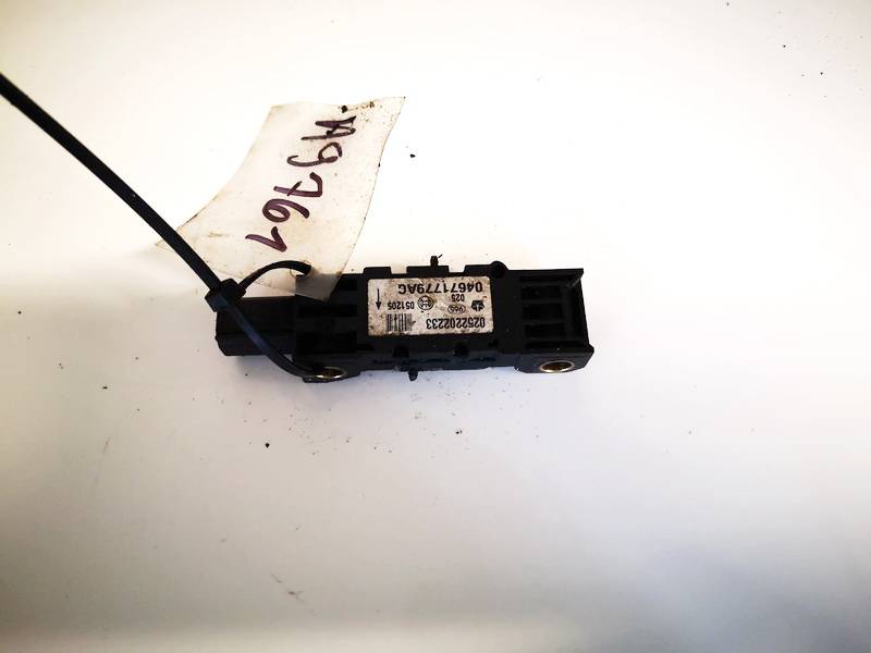 04671779AC Chrysler 300C 2006 Srs Airbag crash sensor