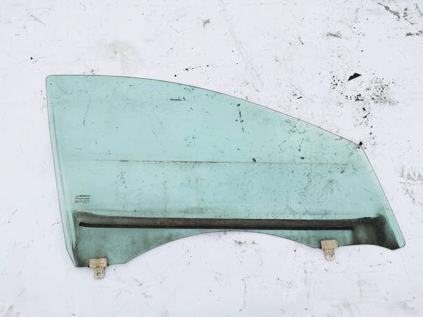 AS2 Renault Megane 2012 Durvju stikls - PRIEKŠA PA LABI