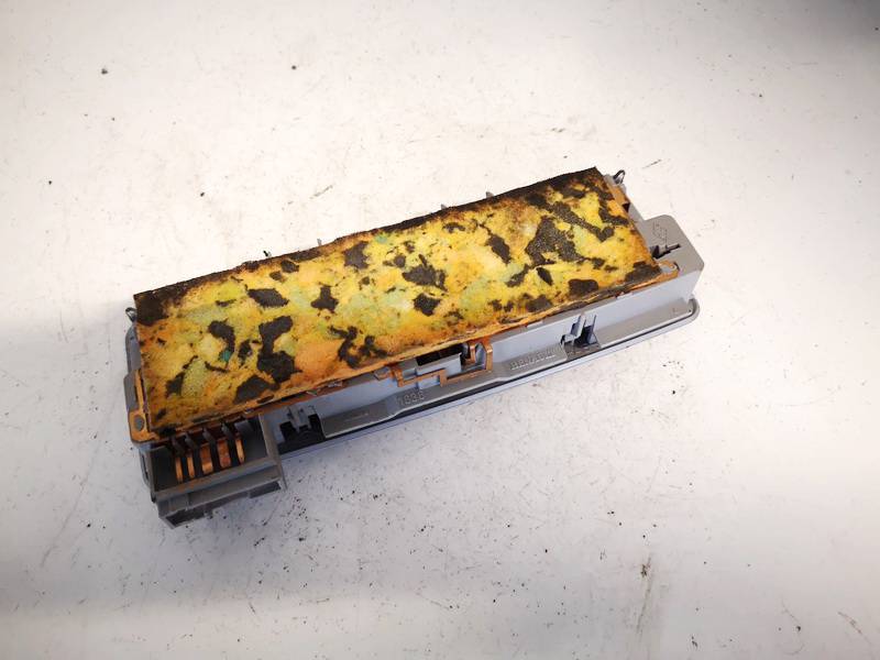 26430AV700 Nissan Primera 2003 Interior Light - FRONT - Thumbnail 2