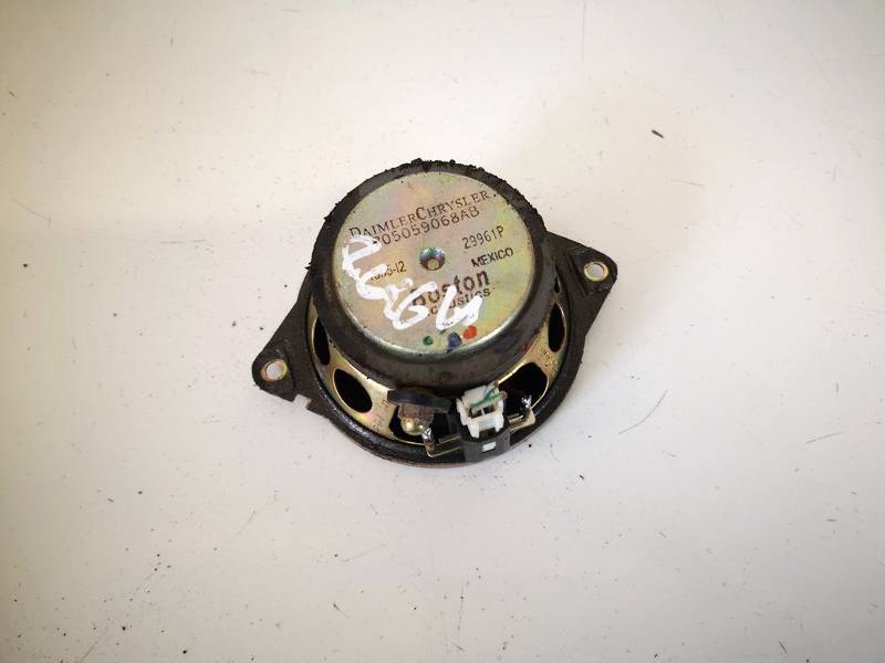 P05059068AB Jeep Grand Cherokee 2005 Speaker (audio) - Thumbnail 2