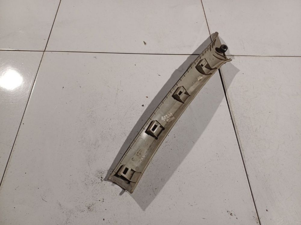 Volkswagen Golf 1999 Pillar Trim - FRONT LEFT - Thumbnail 3