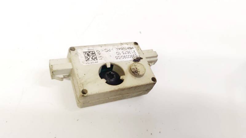 699009005 BMW 3-Series 2007 Pystyantennivahvistin