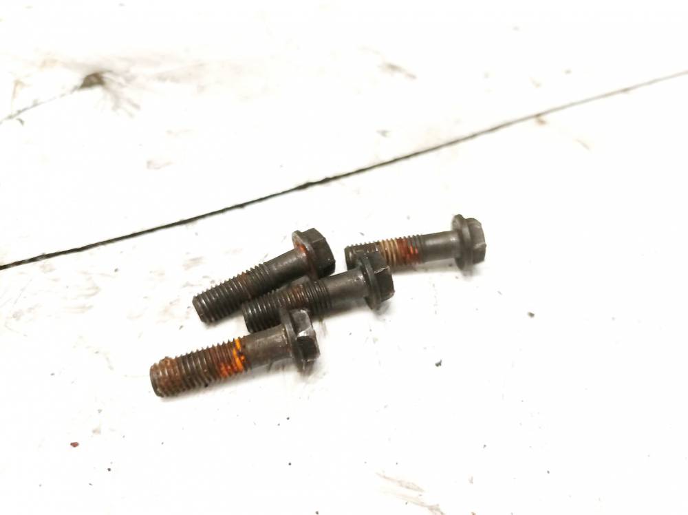 Volkswagen Golf 1999 Pressure Plate screw - Thumbnail 3