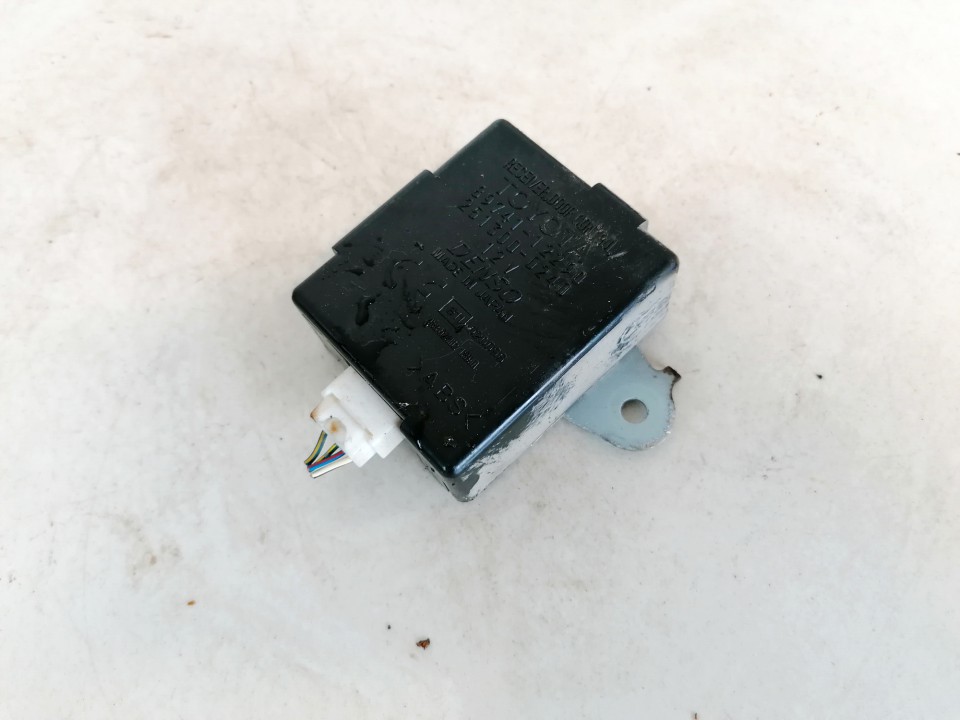 8974112290 8974112290, 2513000240, e11020096 Door control relay (DOOR CONTROL UNIT MODULE ECU