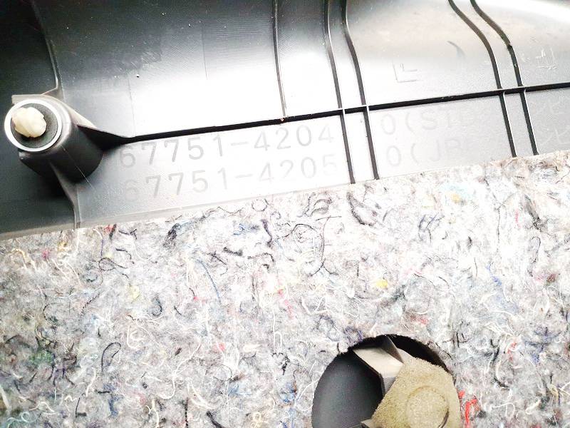 677514204 Toyota RAV-4 2006 Otros elementos de revestimiento del maletero-compartimento de carga - Thumbnail 3