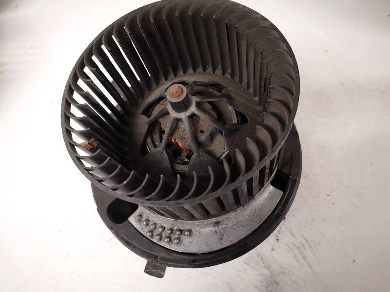 F983228M Volkswagen Touran 2005 Heater blower assy