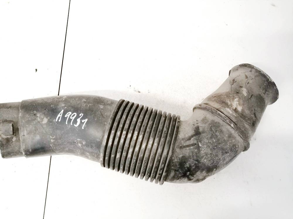 13717789131 BMW 7-Series 2004 Douille Filtre à Air Aspiration - Thumbnail 2